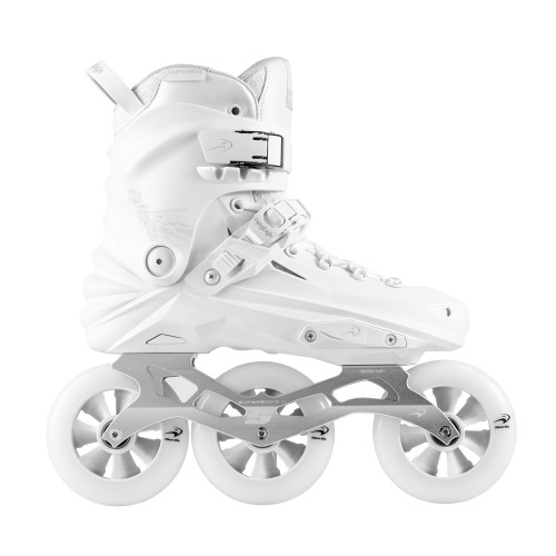 Ролики Flying Eagle X7T Reaver PRO белые в магазине Rollbay.ru